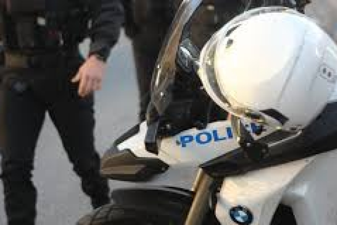 Συνελήφθησαν δύο αλλοδαπές στο πλαίσιο της αυτόφωρης διαδικασίας, για κλοπή από επιχείρηση στην Άρτα